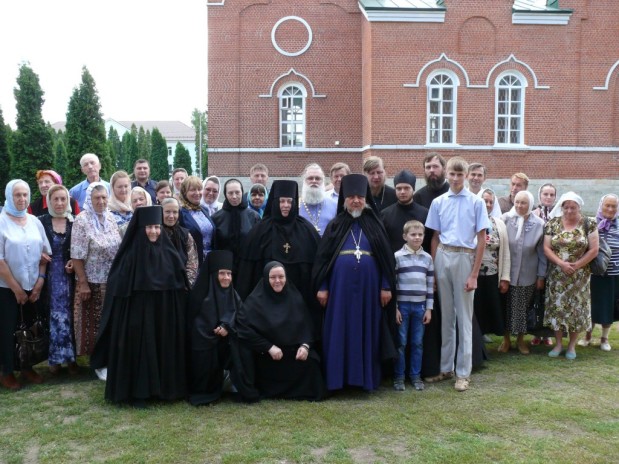 Престольный Праздник в Троекуровском монастыре