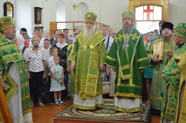 В день памяти преподобного Илариона Троекуровского в основанной подвижником обители прошли праздничные богослужения
